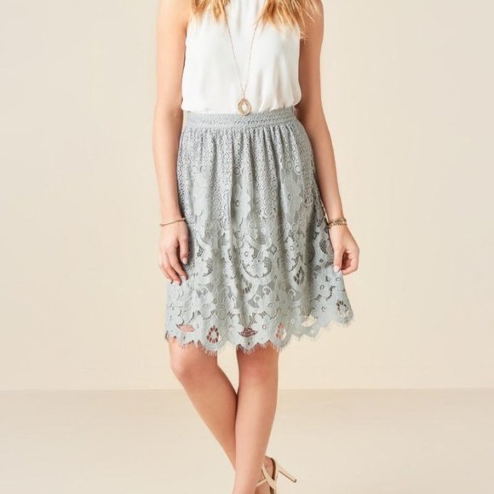 Alya Gray Lace Skirt